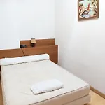 Villa Charmante T2 Mezzanine Avec Cour, Jardin, Véranda, Barbecue Et Parking Privé, Proche Et Commerces - Fr-1-797-2 Port-la-Nouvelle