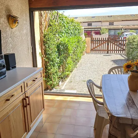 Charmante T2 Mezzanine Avec Cour, Jardin, Veranda, Barbecue Et Parking Prive, Proche Et Commerces - Fr-1-797-2 Vila *