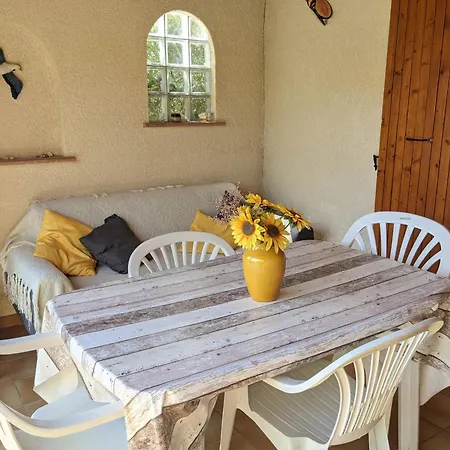 Charmante T2 Mezzanine Avec Cour, Jardin, Veranda, Barbecue Et Parking Prive, Proche Et Commerces - Fr-1-797-2 * Port-la-Nouvelle